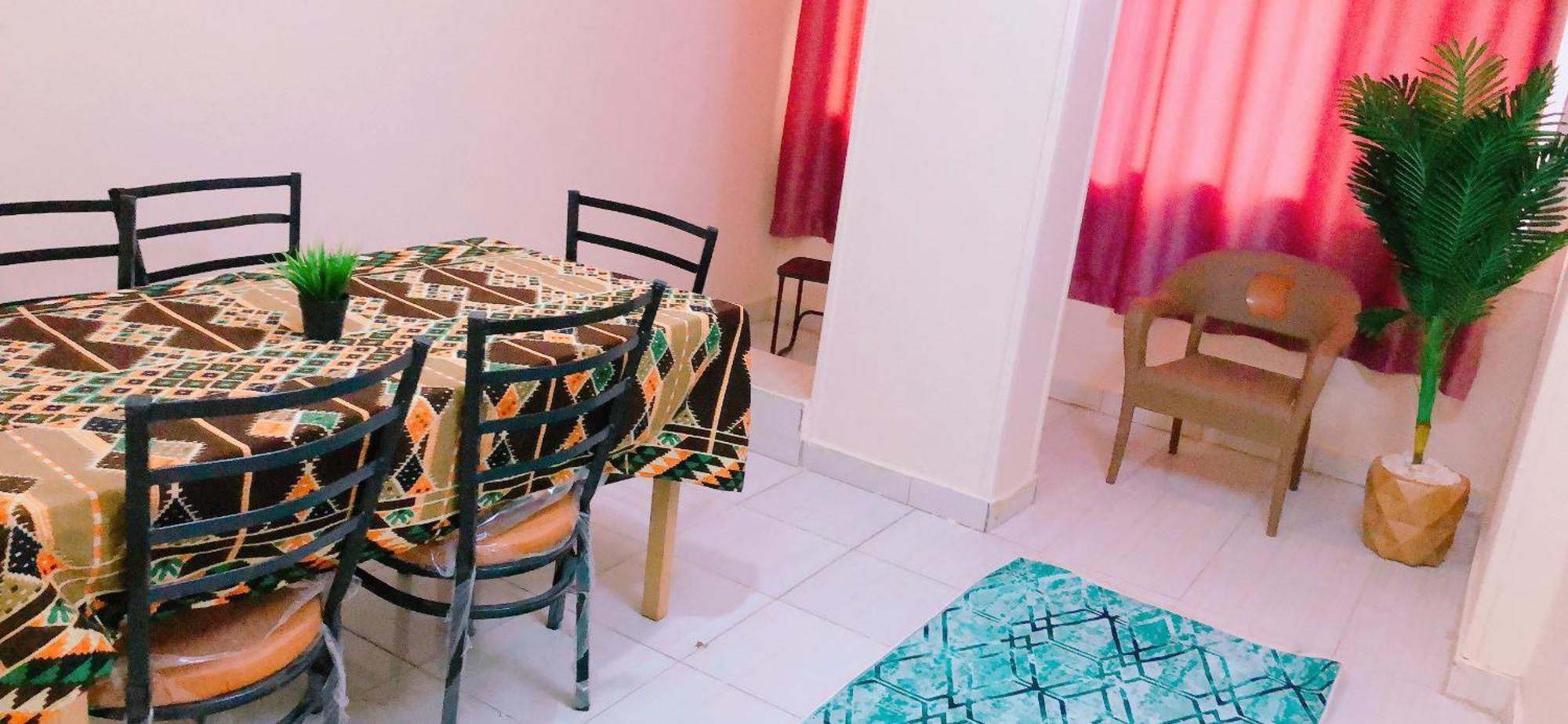 Family Apartment - Next To Abdeen Palace And Museum Каир Экстерьер фото